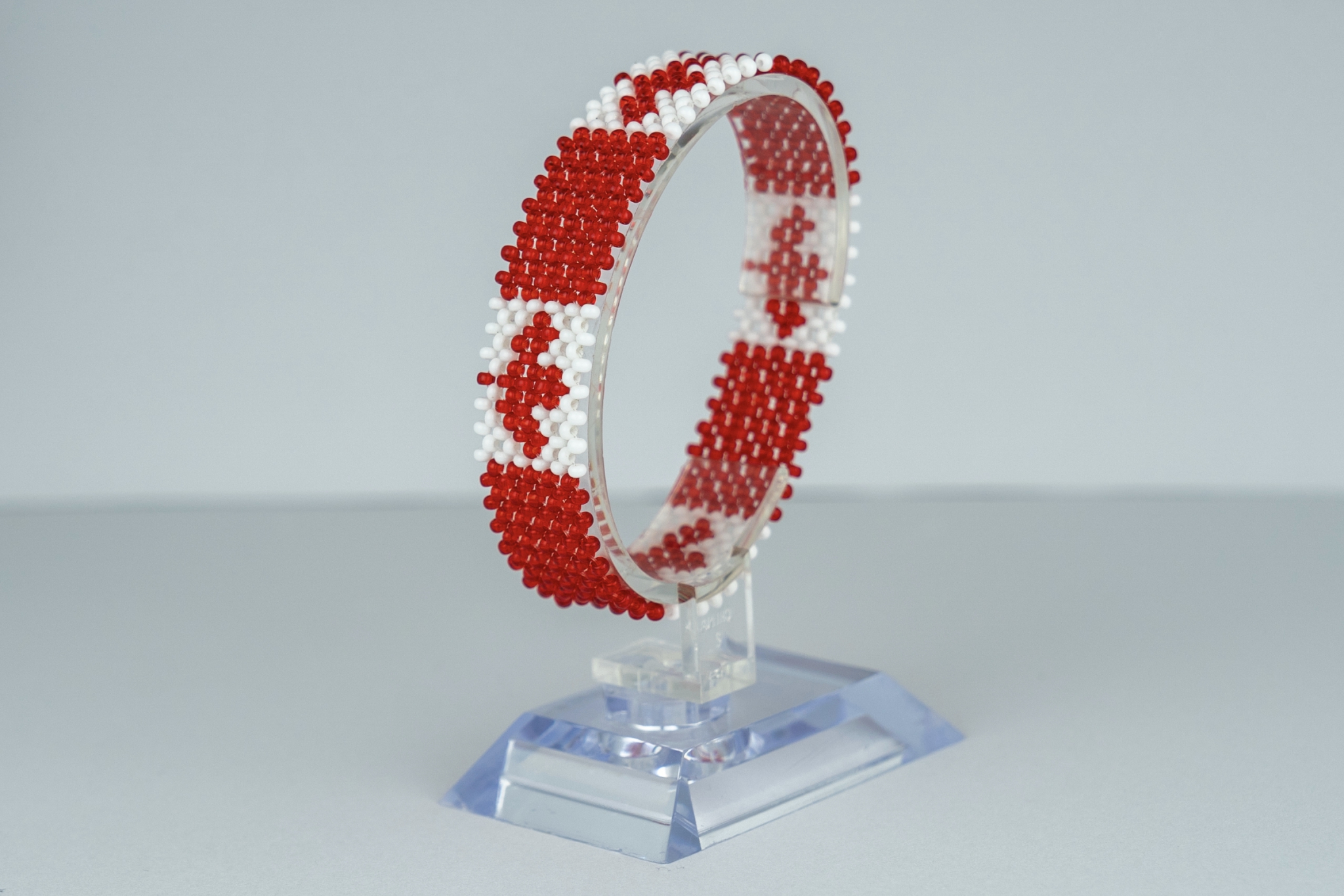 Canada running band